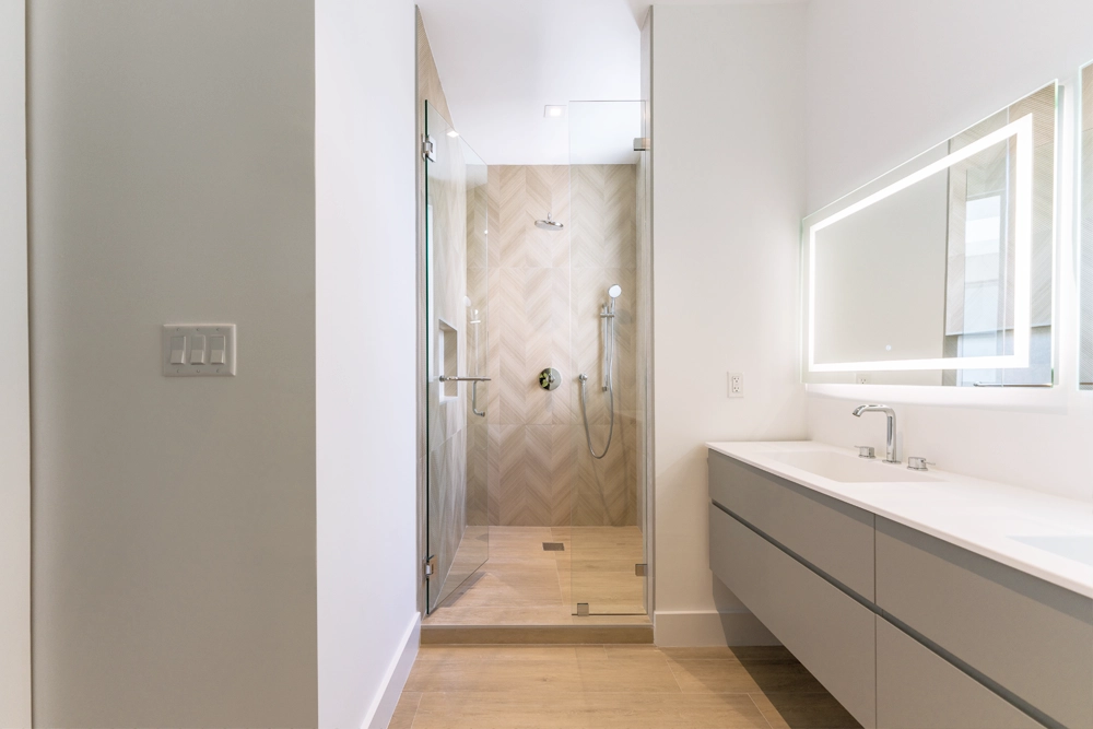 Babylon Bau & Design - Türen und Fenster